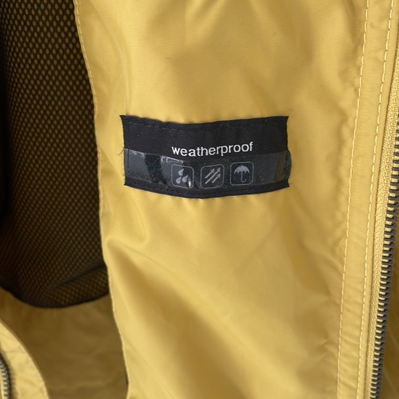 Men’s Hugo Boss jacket - Picture 3 of 4